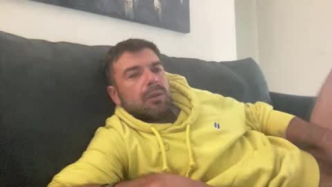 Snapshot of mercedes190d chatting on 02/05/26, 01:27 Mercedes190d online show from 02/05/26, 01:27