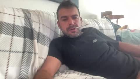 Snapshot of mercedes190d chatting on 02/18/26, 02:24 Mercedes190d online show from 02/18/26, 02:24