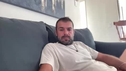 Mercedes190d online show from 03/11/26, 01:17