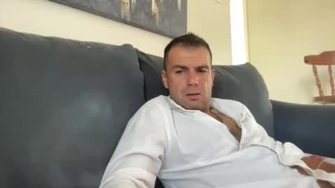 Mercedes190d online show from 03/20/26, 03:50