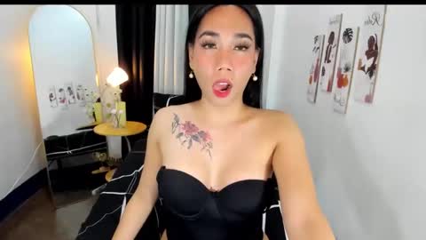 MereseLaurelTS online show from 10/30/25, 01:01