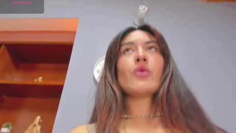 Snapshot of meridafox_ chatting on 10/01/25, 06:14 MERI online show from 10/01/25, 06:14