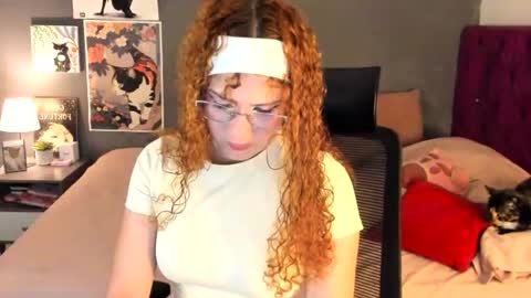 Snapshot of meridaxbrave_ chatting on 07/04/26, 03:13 laura 3 i am independent model online show from 07/04/26, 03:13