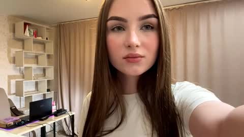 Rina online show from 10/06/25, 06:05