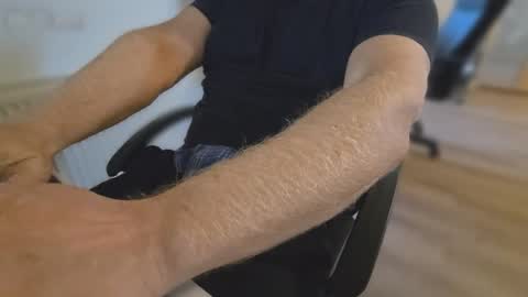 meridian132 online show from 11/04/25, 03:22