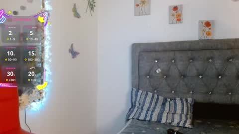 Snapshot of meriilyn_monroe724 chatting on 11/07/25, 02:50 meriilyn_monroe724 online show from 11/07/25, 02:50