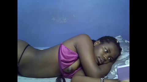 merlin_queen online show from 11/29/25, 06:49