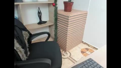 Merlina online show from 01/05/26, 06:00