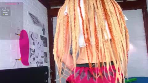 AURORA online show from 12/23/24, 09:18