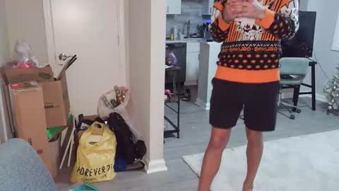 Snapshot of merlinharriss chatting on 12/20/25, 11:12 Merlinz Magic online show from 12/20/25, 11:12