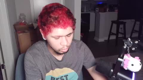 Snapshot of merlinharriss chatting on 12/23/25, 12:30 Merlinz Magic online show from 12/23/25, 12:30