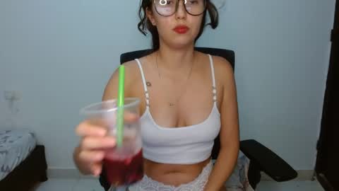 merly_14 online show from 05/22/26, 03:46