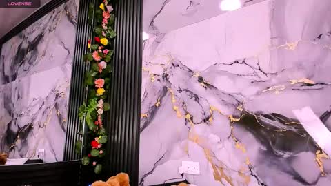 Diane 3 online show from 09/14/25, 03:49