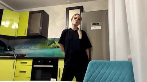 Stefani online show from 05/31/26, 06:31