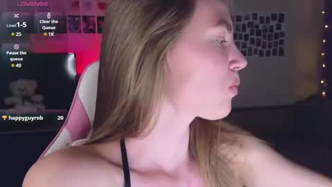 Susan online show from 01/17/25, 06:02