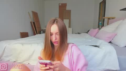 Sara online show from 06/05/26, 12:22