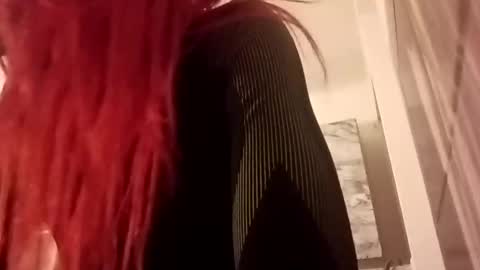 Alexismerton online show from 02/05/25, 03:13