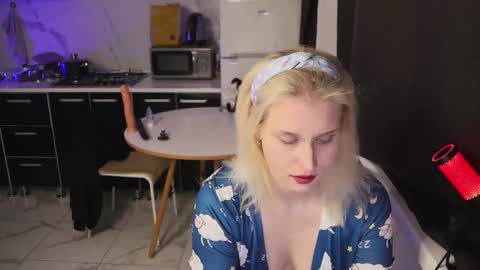 Snapshot of mertyxxx chatting on 02/07/26, 10:24 Merty online show from 02/07/26, 10:24