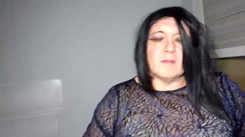 Snapshot of mery3881 chatting on 12/02/25, 12:05 mery3881 online show from 12/02/25, 12:05