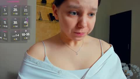 Snapshot of meryldell chatting on 09/10/25, 11:43 Lollita online show from 09/10/25, 11:43