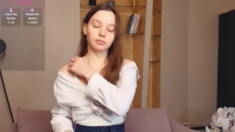 Lollita online show from 11/27/25, 10:39