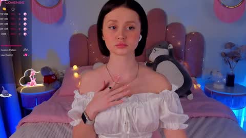 Anna online show from 02/05/25, 06:46