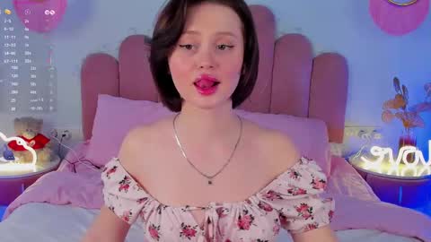 Anna online show from 03/09/25, 09:35