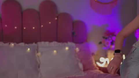 Anna online show from 07/11/26, 05:21