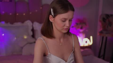 Anna online show from 07/18/26, 05:22