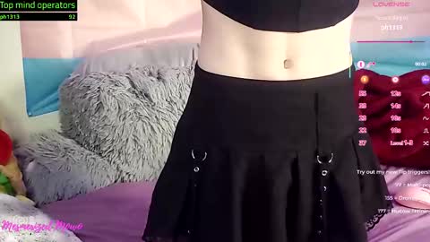 Snapshot of mesmerized_mowo chatting on 09/12/25, 10:10 mesmerized_mowo online show from 09/12/25, 10:10