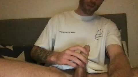 Snapshot of messageme11 chatting on 09/28/25, 07:41 messageme11 online show from 09/28/25, 07:41