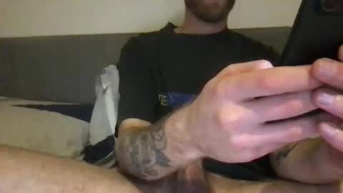 Snapshot of messageme11 chatting on 11/13/25, 07:02 messageme11 online show from 11/13/25, 07:02