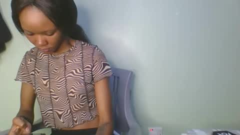 meggy and bree online show from 04/27/26, 12:03