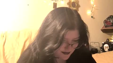 Snapshot of meta1goddess chatting on 09/11/25, 10:48 Lia online show from 09/11/25, 10:48