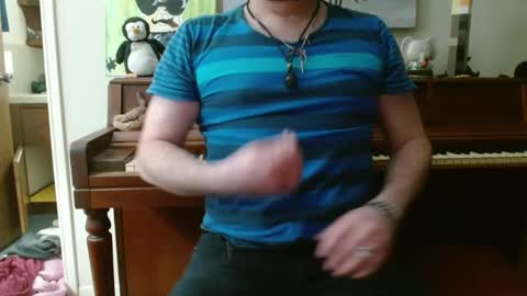 Snapshot of metalsharkk chatting on 01/31/25, 08:22 metalsharkk online show from 01/31/25, 08:22