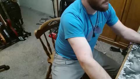 Snapshot of metalsharkk chatting on 02/15/25, 05:39 metalsharkk online show from 02/15/25, 05:39