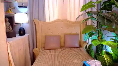 myka online show from 12/16/25, 03:11