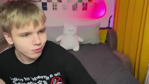 Arthur online show from 03/09/26, 11:42