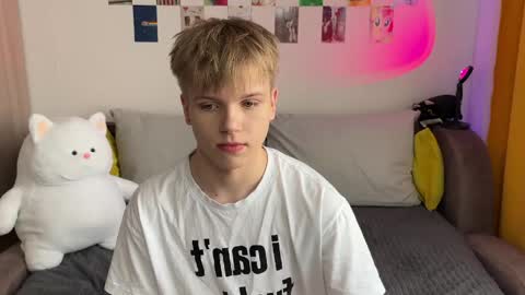 Arthur online show from 04/14/26, 03:40