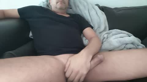 Snapshot of metroguy46 chatting on 10/05/25, 06:56 metroguy46 online show from 10/05/25, 06:56