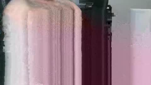 Snapshot of metter26 chatting on 11/26/25, 08:10 atx guy online show from 11/26/25, 08:10