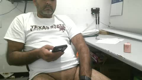 Snapshot of metter26 chatting on 06/20/26, 07:38 atx guy online show from 06/20/26, 07:38