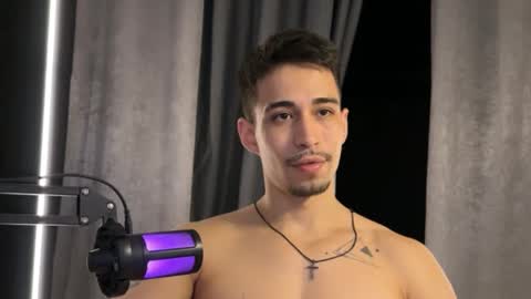 Snapshot of mettew22cm chatting on 09/13/25, 03:50 mettew22cm online show from 09/13/25, 03:50