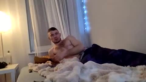 Snapshot of meturbosex chatting on 12/17/25, 07:09 meturbosex online show from 12/17/25, 07:09