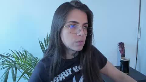 Meurif online show from 06/11/26, 05:55