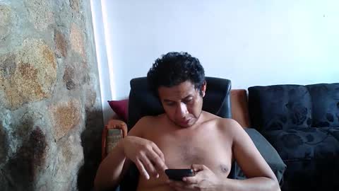 Snapshot of mexatre chatting on 10/26/25, 06:03 mexatre online show from 10/26/25, 06:03
