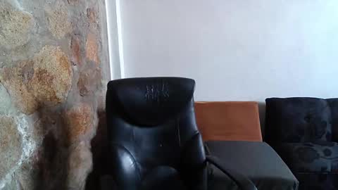 Snapshot of mexatre chatting on 11/08/25, 05:12 mexatre online show from 11/08/25, 05:12