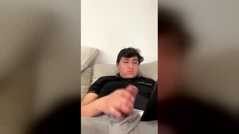 mexicanguy12inch online show from 03/10/26, 12:04