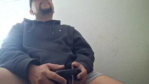 Snapshot of mexidaddycan chatting on 10/03/25, 06:27 mexidaddycan online show from 10/03/25, 06:27