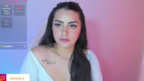 Snapshot of mexitalyguitarist chatting on 11/06/25, 05:03 Booniee online show from 11/06/25, 05:03